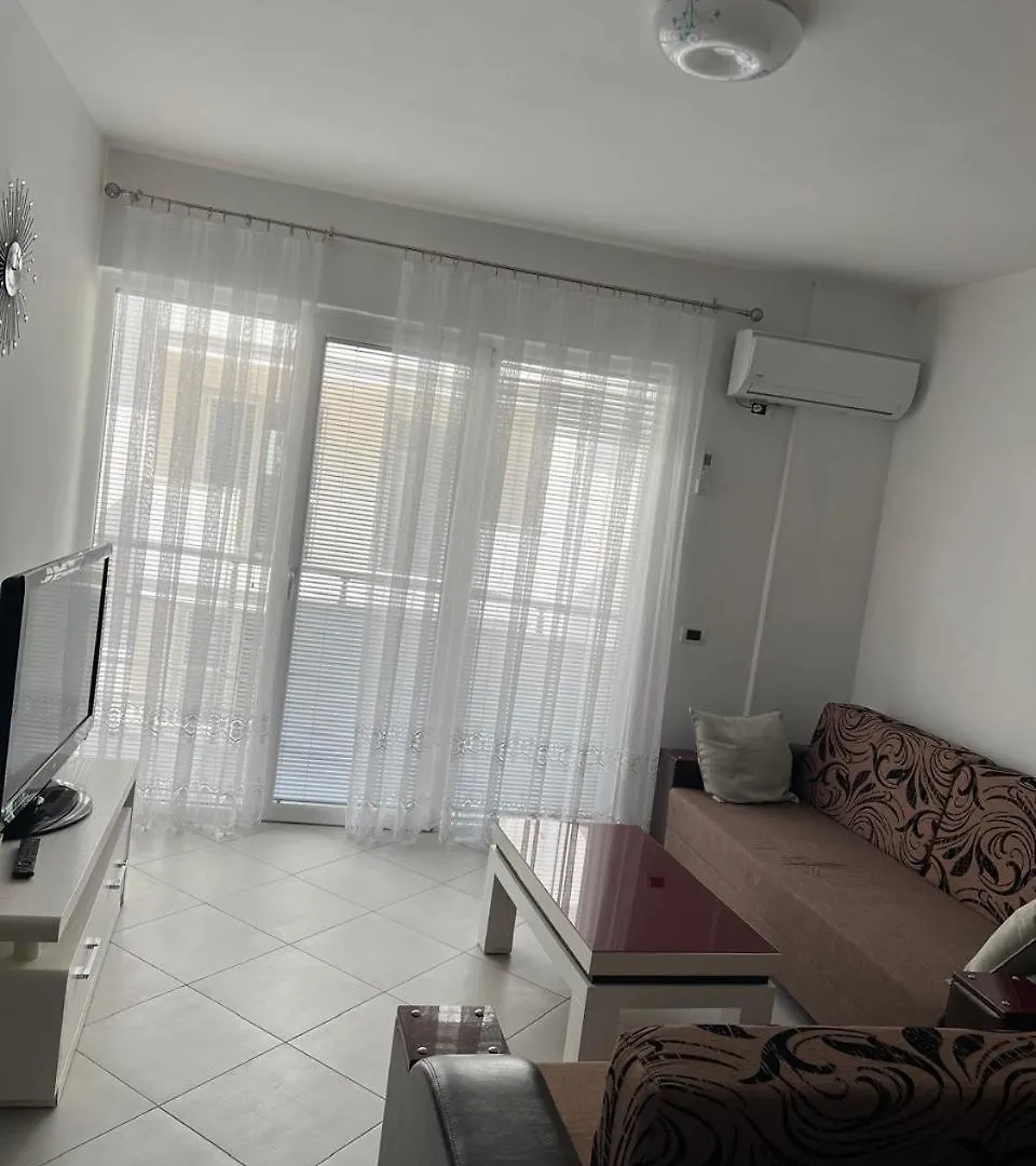 Arber Apartments Zeqiraj Shengjin 0*,  Albania