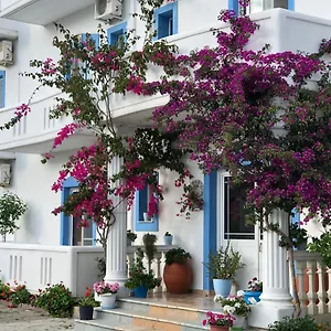 Hotel Romantika, Shengjin